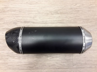Impianto di scarico Radical Racing Half-Carbon sotto la sella