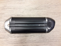 Impianto di scarico Radical Racing Half-Carbon sotto la sella