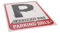 Adesivo con cartello "Parcheggio riservato alle biciclette Radical"" Adesivo con cartello "Parcheggio riservato alle biciclette Radical""