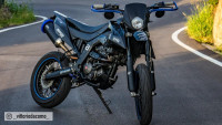 Silenziatore terminale Slip-On Radical Racing interamente in carbonio